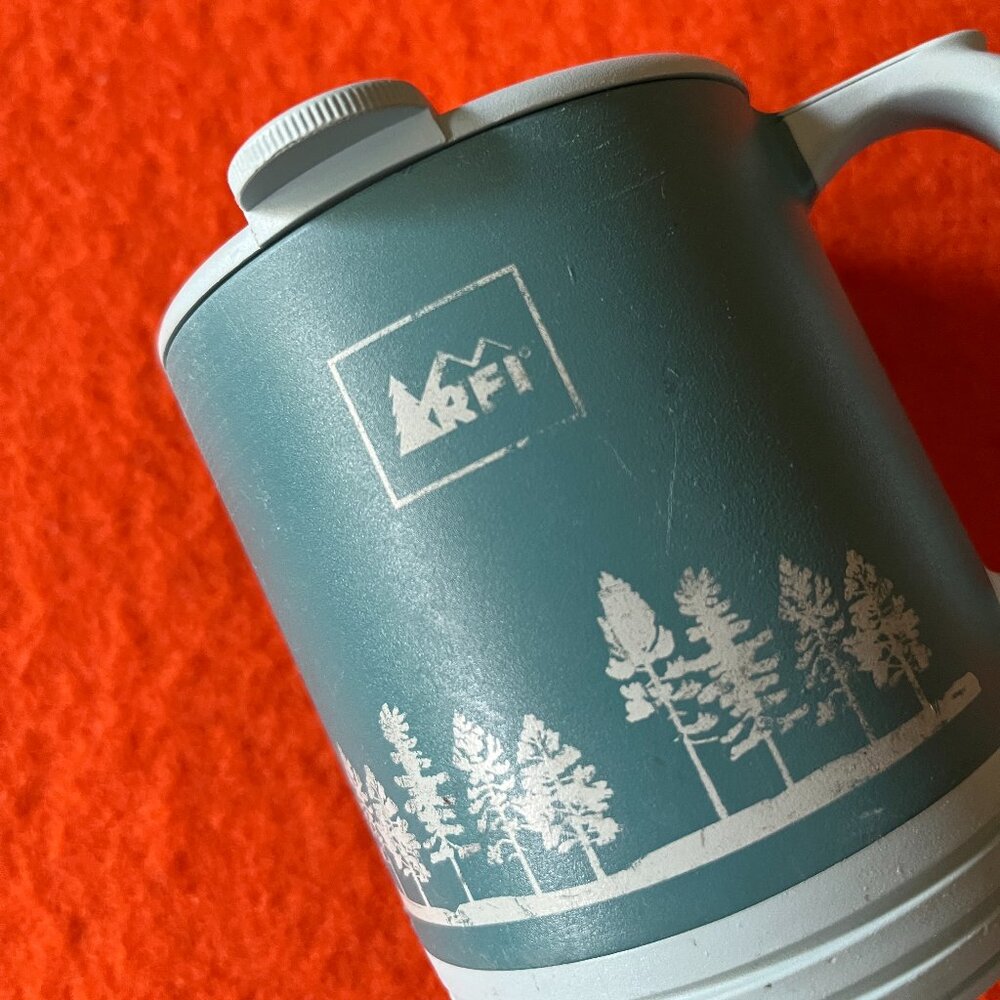 REI Co-op Blue Plastic Camping Mug - Picture 2 of 8